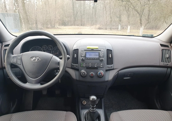 Hyundai I30 cena 10990 przebieg: 115987, rok produkcji 2009 z Białystok małe 67